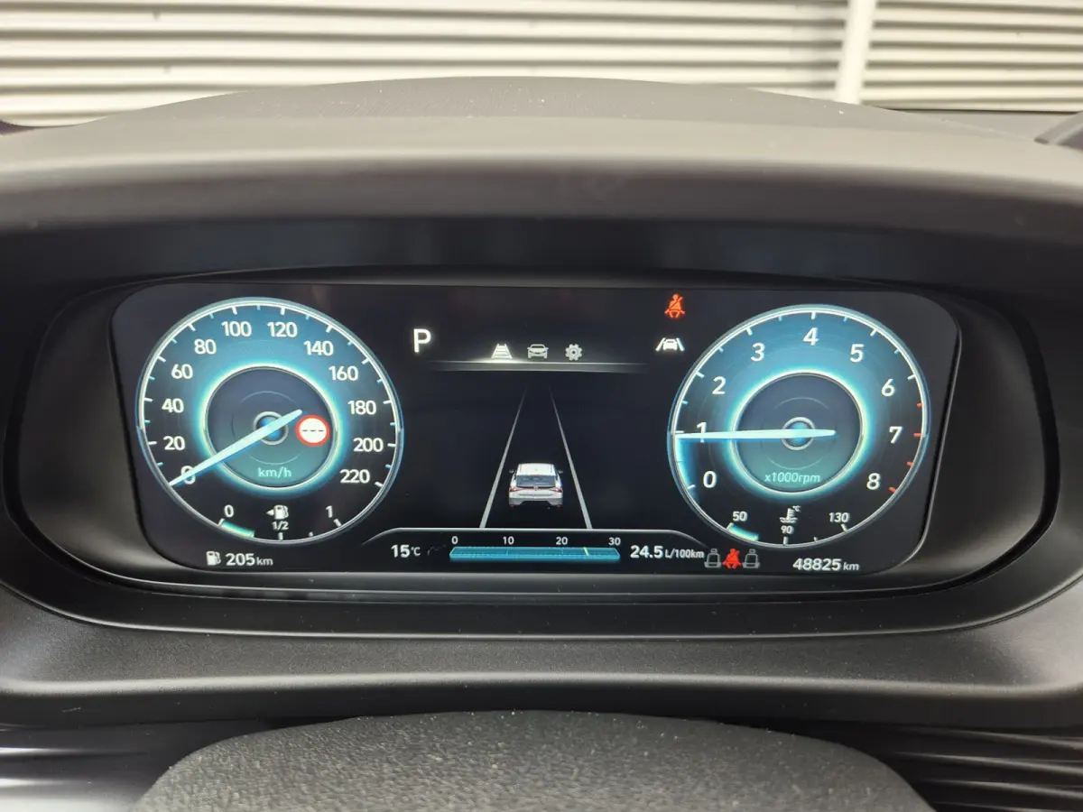 1.0 T-GDI Premium,Stoelverwarming,Cruisecontrol,Navigatie/Camera,parkeersensoren