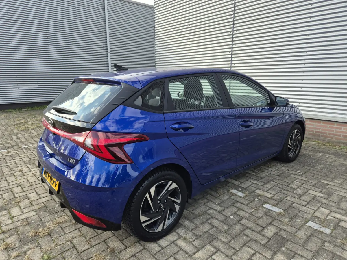1.0 T-GDI Premium,Stoelverwarming,Cruisecontrol,Navigatie/Camera,parkeersensoren