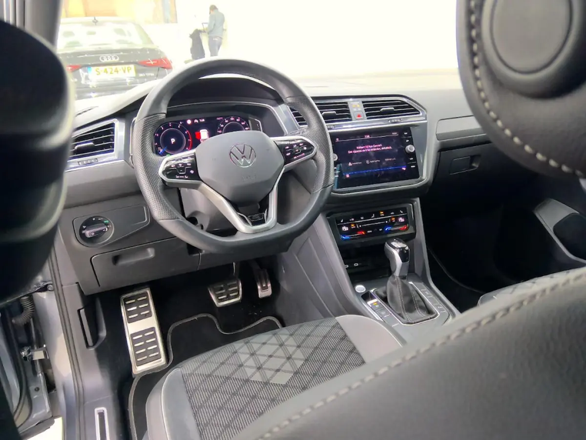 1.5 TSI 2x R-Line 7-PERS NL-AUTO | PANO | TREKH. | VIRTUAL | ACC | ECC | NAVI
