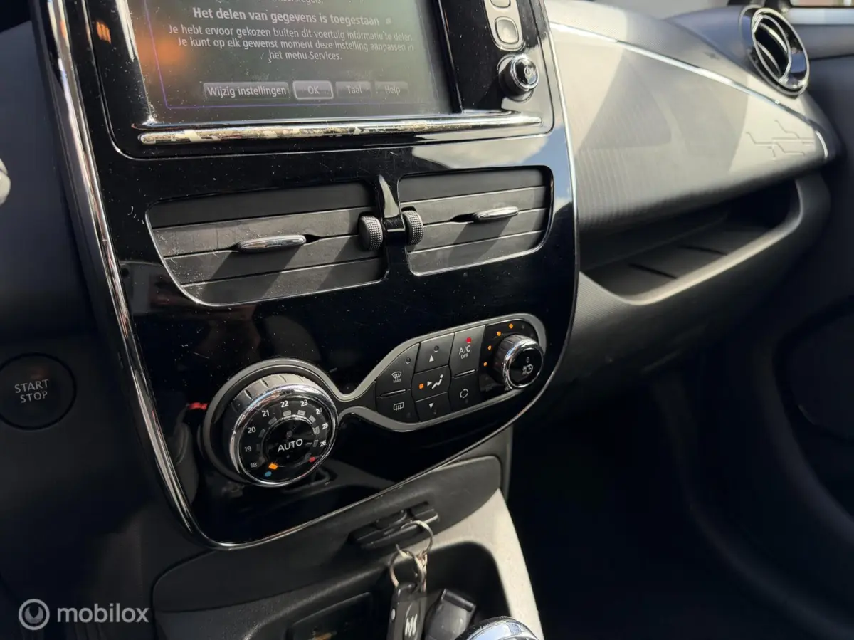 R110 Limited 41 kWh (ex Accu) Huur