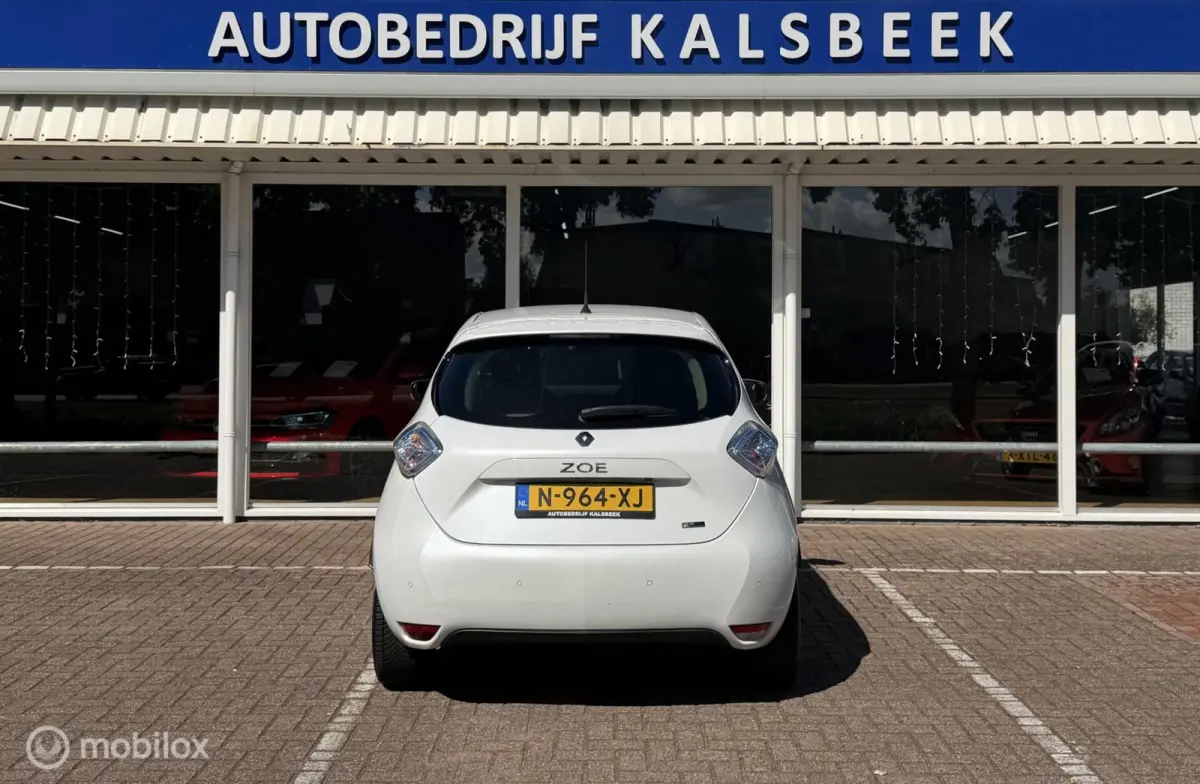 R110 Limited 41 kWh (ex Accu) Huur