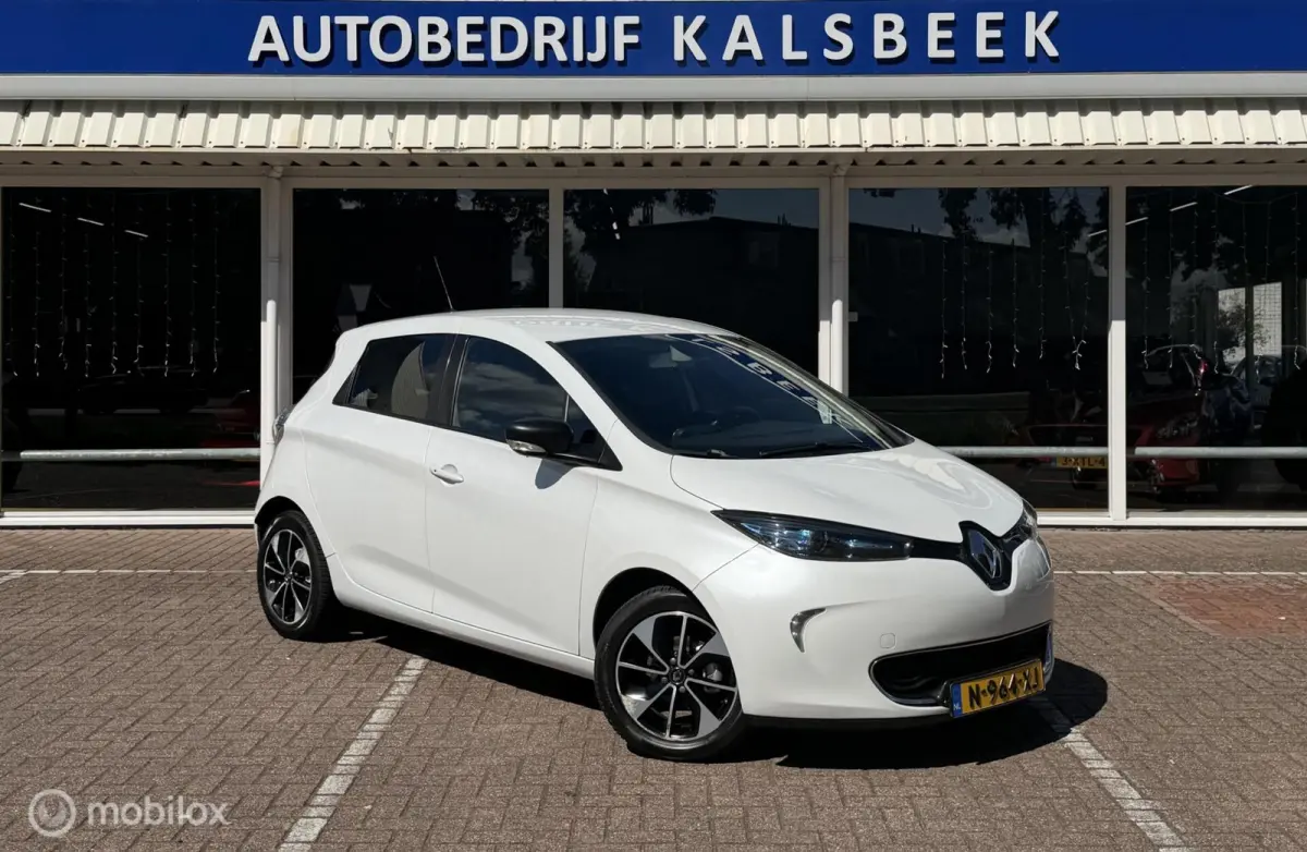 R110 Limited 41 kWh (ex Accu) Huur