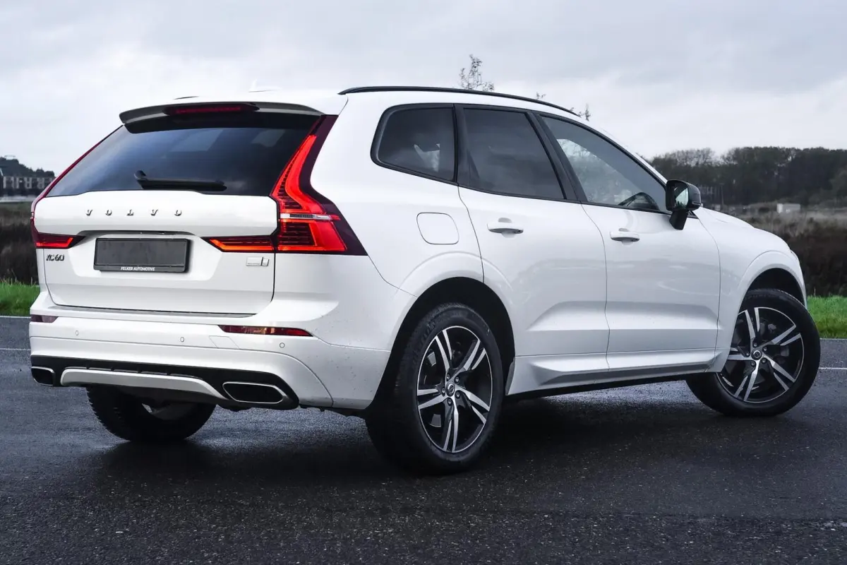 T8 AWD | SOH 94% | Pano | 360° | Luchtvering