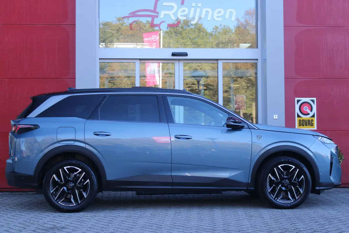 1.2 Hybrid 145PK AUTOMAAT GT 7p | PANORAMISCH SCHUIFDAK PACK | 360° VISION & DRIVE ASSIST PLUS PACK: (360° CAMERA, BUITENSPIEGELS MET KANTELFUNCTIE, DRIVE ASSIST 2.0, DRAADLOZE TELEFOONLAD