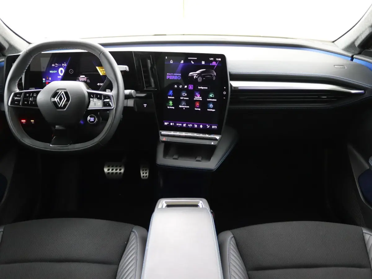 esprit Alpine 220 pk long range | Panoramadak | Harman Kardon | pack advanced driving assist & augmented vision |
