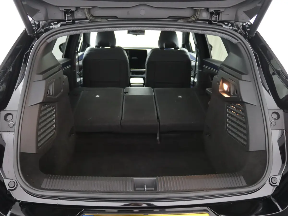 esprit Alpine 220 pk long range | Panoramadak | Harman Kardon | pack advanced driving assist & augmented vision |