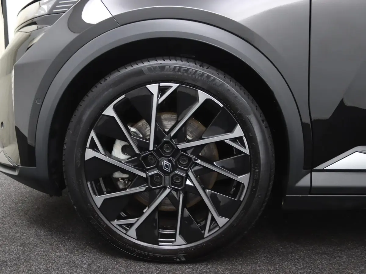 esprit Alpine 220 pk long range | Panoramadak | Harman Kardon | pack advanced driving assist & augmented vision |