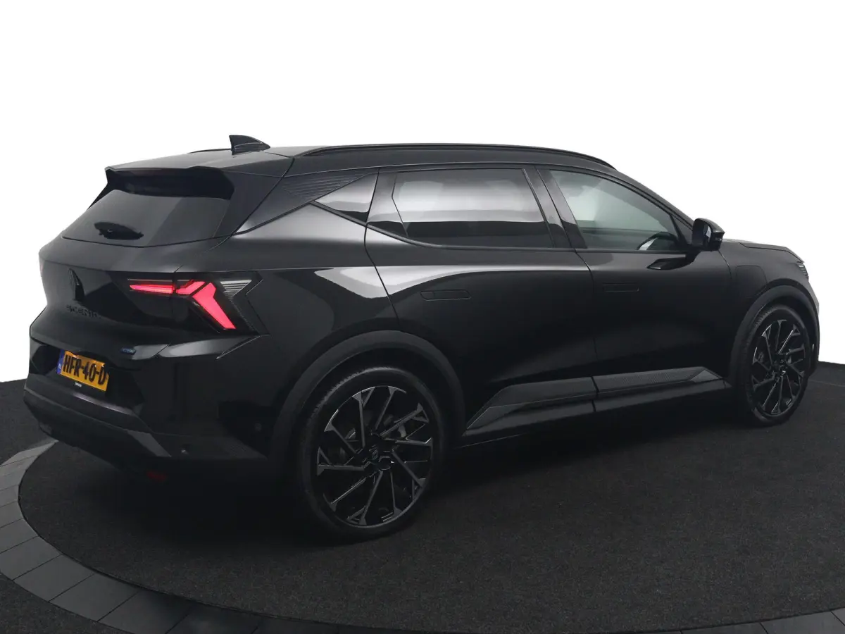 esprit Alpine 220 pk long range | Panoramadak | Harman Kardon | pack advanced driving assist & augmented vision |
