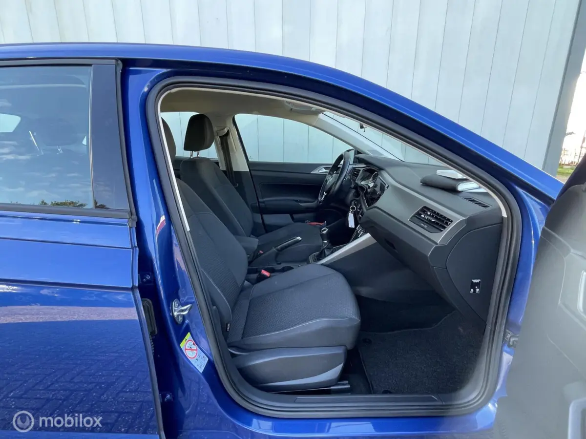 1.0 TSI Comfortline 1e Eigenaar | NL Auto | Navigatie | Airconditioning | Adaptieve Cruise Control | Isofix | Incl BTW |