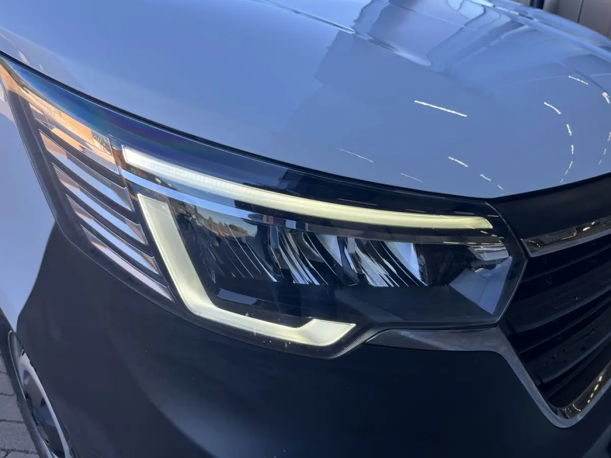 2.0 dCi 110pk E6 Générique 3p Lease €219 p/m, Led verlichting, 3 zitplaatsen, Volledig onderhoudshistorie aanwezig
