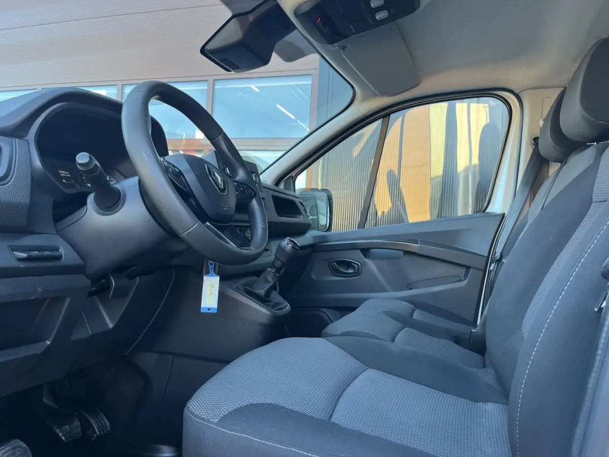 2.0 dCi 110pk E6 Générique 3p Lease €219 p/m, Led verlichting, 3 zitplaatsen, Volledig onderhoudshistorie aanwezig