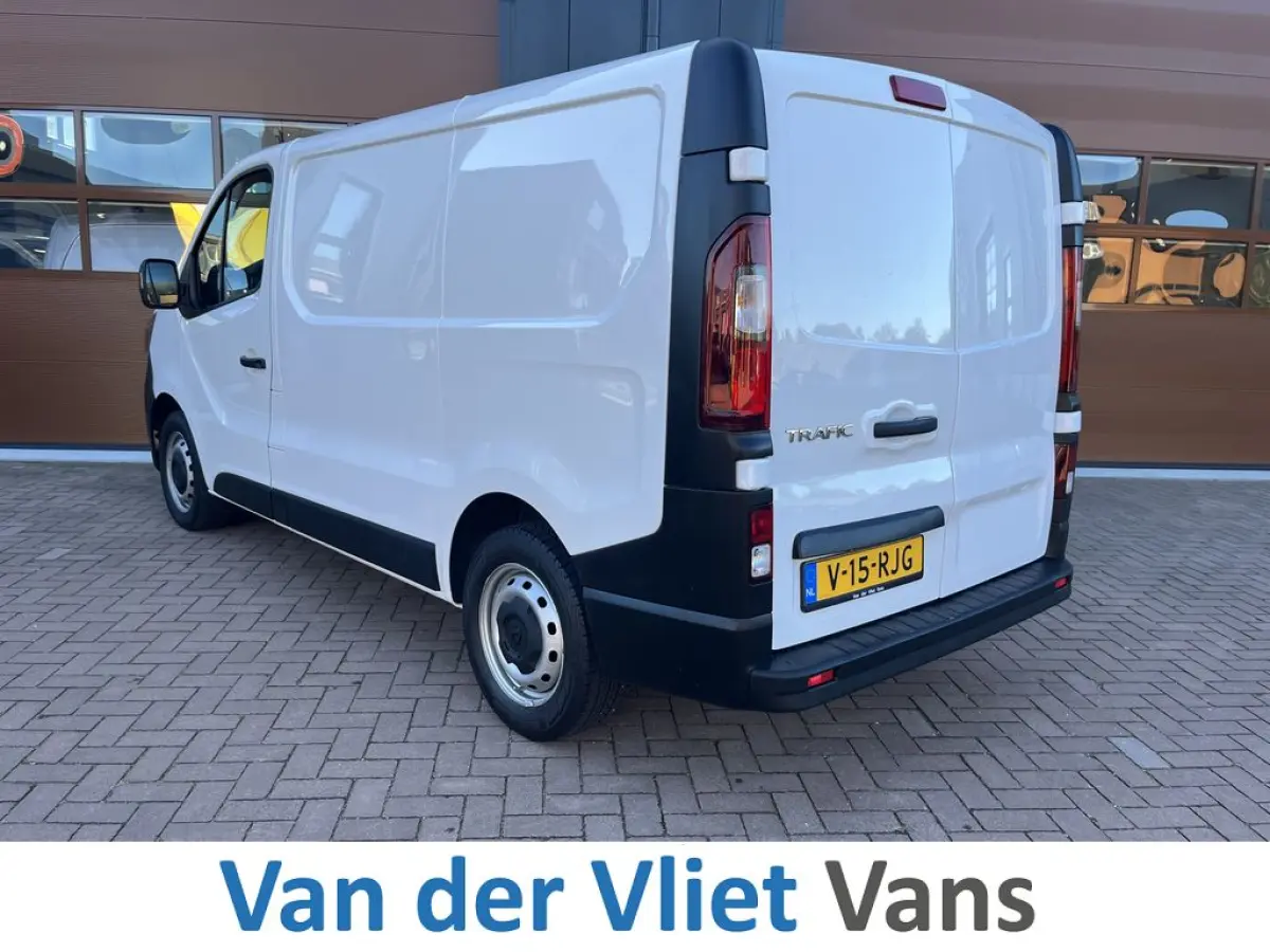 2.0 dCi 110pk E6 Générique 3p Lease €219 p/m, Led verlichting, 3 zitplaatsen, Volledig onderhoudshistorie aanwezig