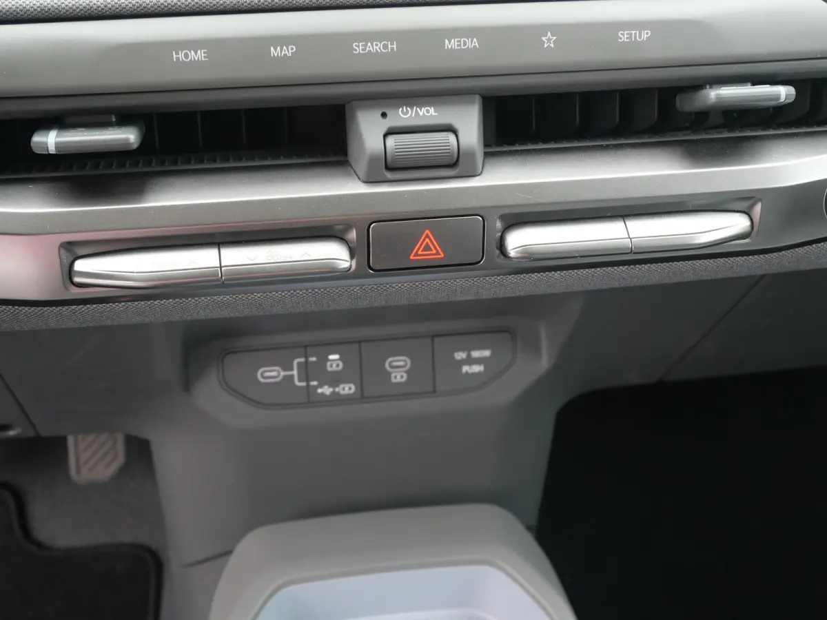 Plus 81.4 kWh | Stoel-stuurverwarming | Adaptive Cruise |