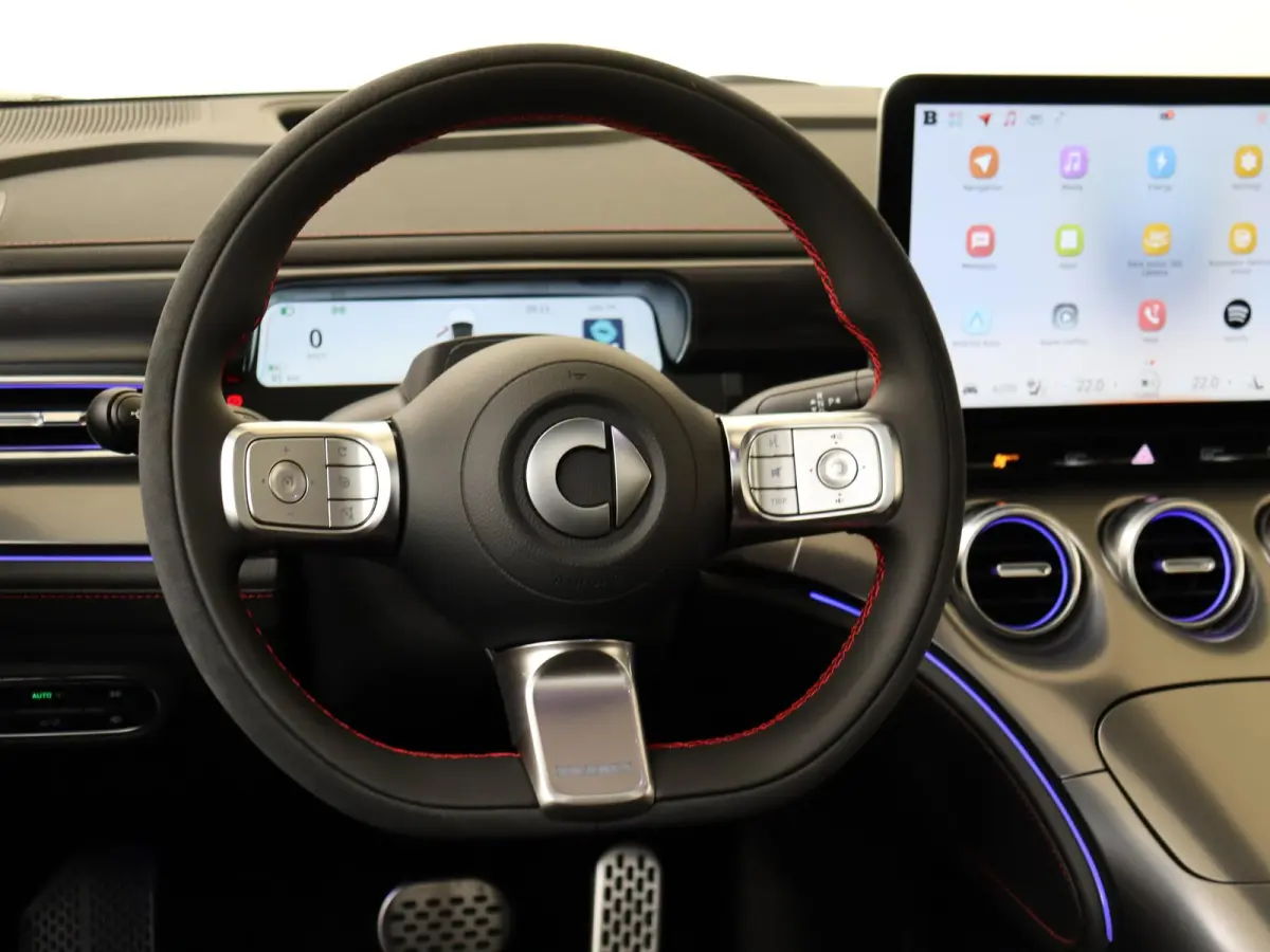 BRABUS 66 kWh / Elektrische-Stoelen / Carplay / 360Graden-Camera /