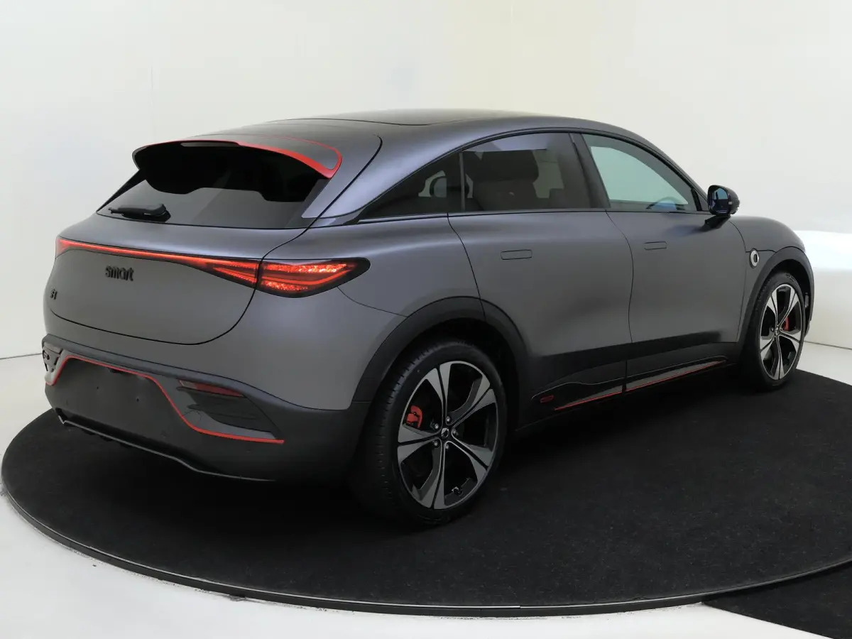 BRABUS 66 kWh / Elektrische-Stoelen / Carplay / 360Graden-Camera /