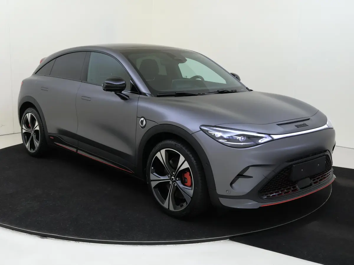 BRABUS 66 kWh / Elektrische-Stoelen / Carplay / 360Graden-Camera /