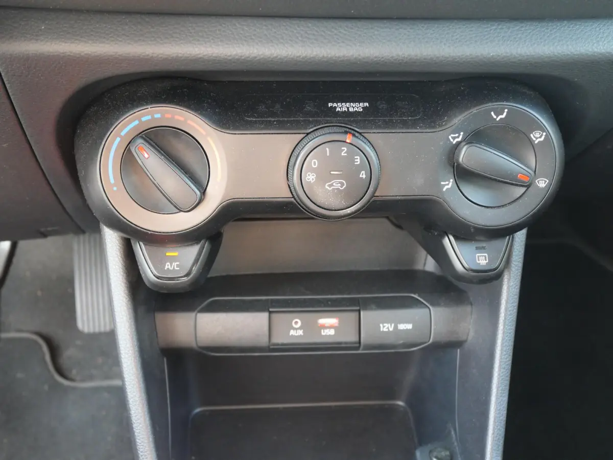 1.0 MPi ComfortPlusLine | Camera | Carplay | Airco | Cruise