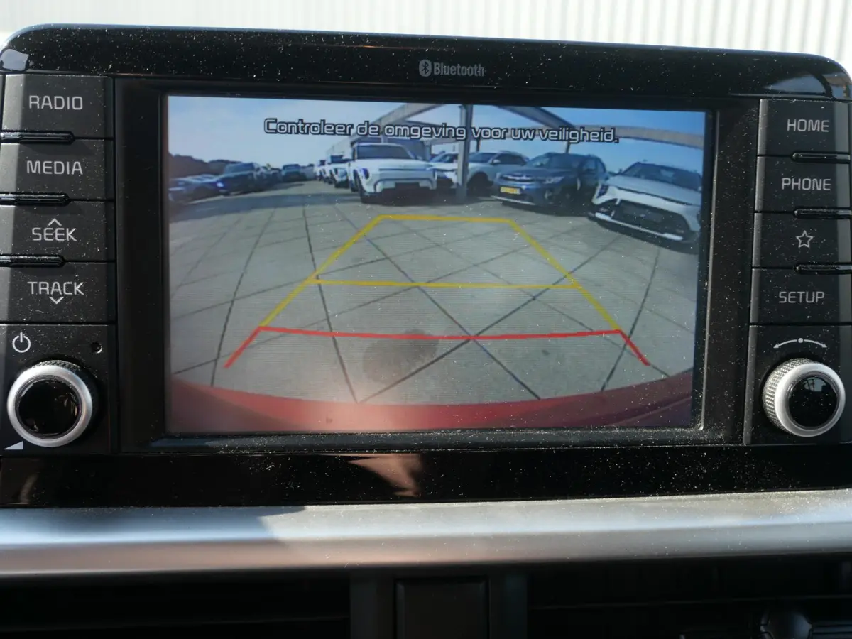 1.0 MPi ComfortPlusLine | Camera | Carplay | Airco | Cruise