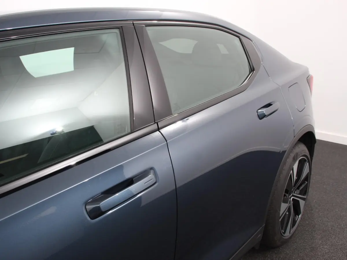 Long Range Single Motor 78 kWh Climate control Cruise control Panoramadak Parkeersensoren + Camera Voorstoelen verwarmd Apple Carplay/ Android Auto