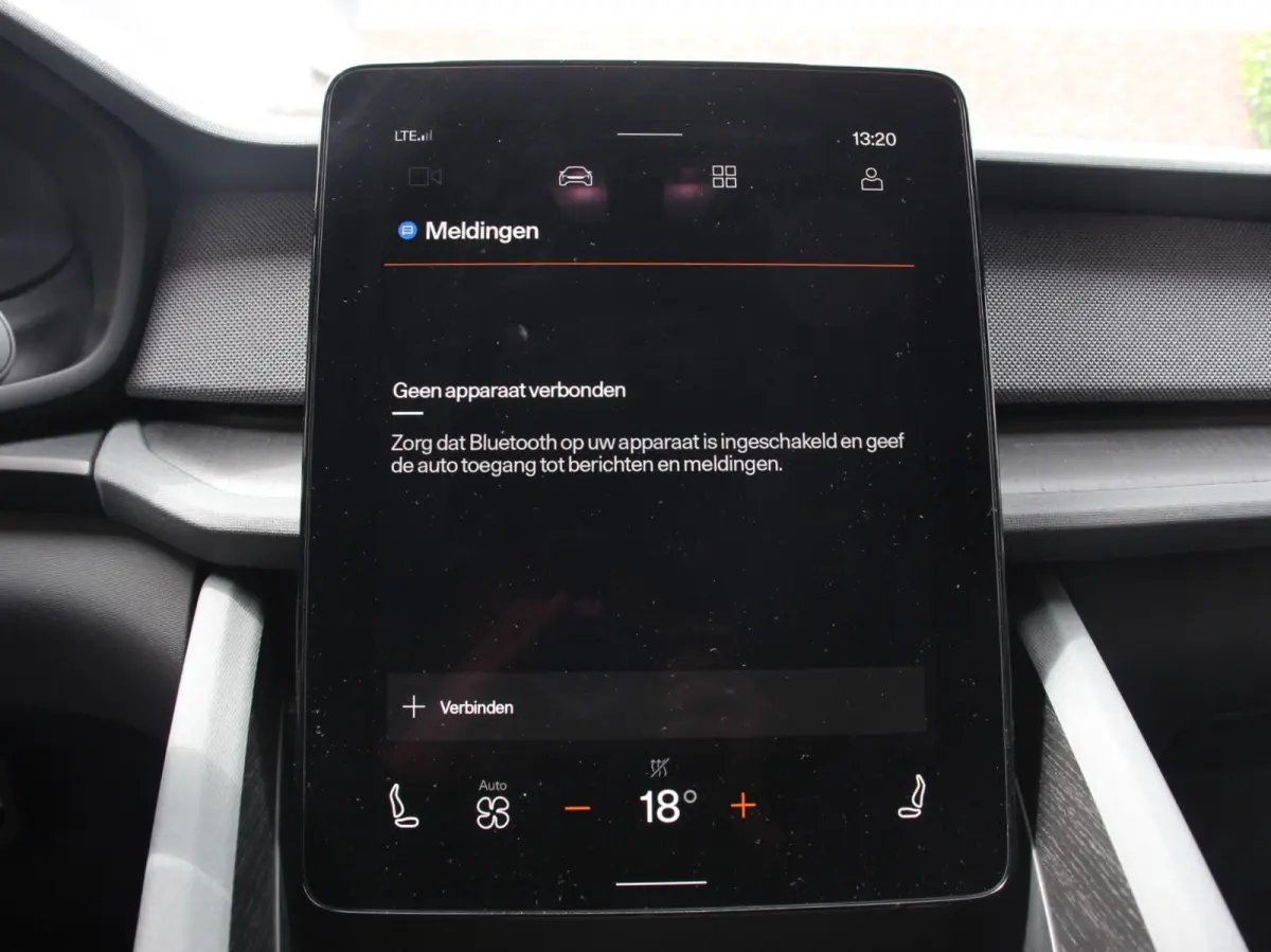 Long Range Single Motor 78 kWh Climate control Cruise control Panoramadak Parkeersensoren + Camera Voorstoelen verwarmd Apple Carplay/ Android Auto