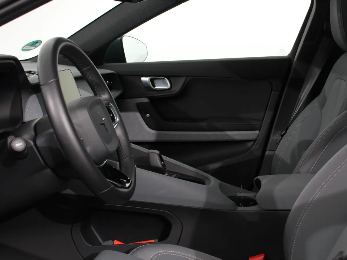 Long Range Single Motor 78 kWh Climate control Cruise control Panoramadak Parkeersensoren + Camera Voorstoelen verwarmd Apple Carplay/ Android Auto