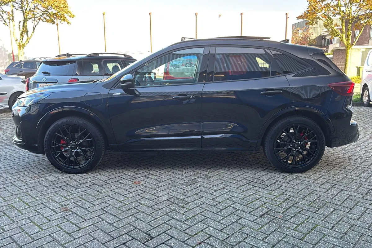 2.5 PHEV ST-Line X | Black Pack | Trekhaak | 20 inch | Pano | Achteruitrijcamera | Apple Carplay/Android Auto|telefoonintegratie premium | Audio installatie premium