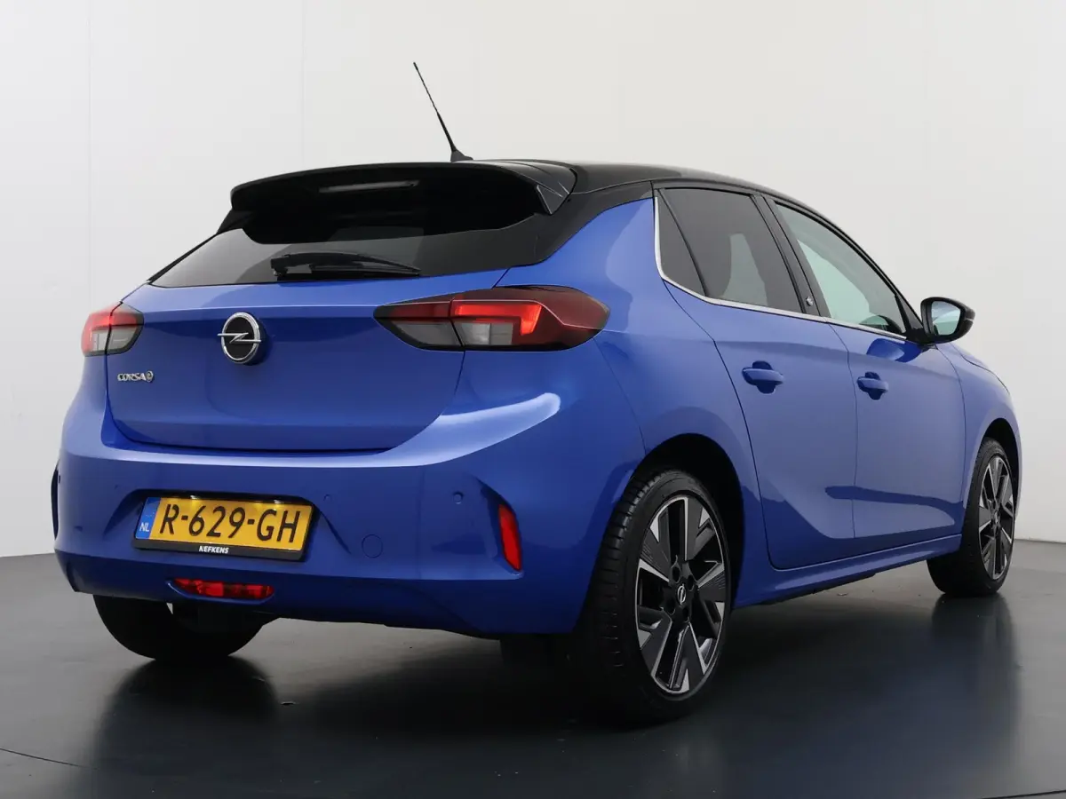 Elegance 50kWh | 1ste eigenaar | ACCU 90% | Winterpakket | Parkeersensoren | 17"LMV | Navigatie | AUTOMAAT