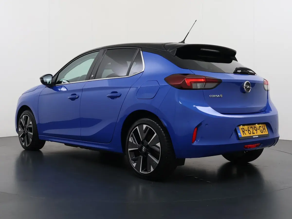 Elegance 50kWh | 1ste eigenaar | ACCU 90% | Winterpakket | Parkeersensoren | 17"LMV | Navigatie | AUTOMAAT