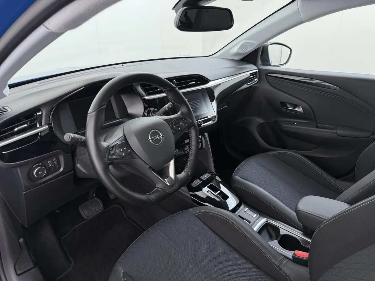 Elegance 50kWh | 1ste eigenaar | ACCU 90% | Winterpakket | Parkeersensoren | 17"LMV | Navigatie | AUTOMAAT