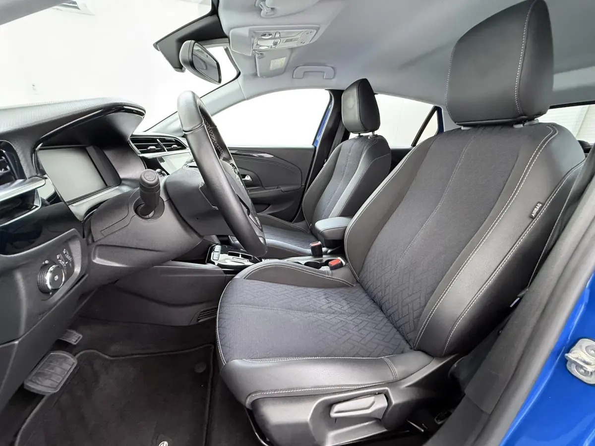 Elegance 50kWh | 1ste eigenaar | ACCU 90% | Winterpakket | Parkeersensoren | 17"LMV | Navigatie | AUTOMAAT