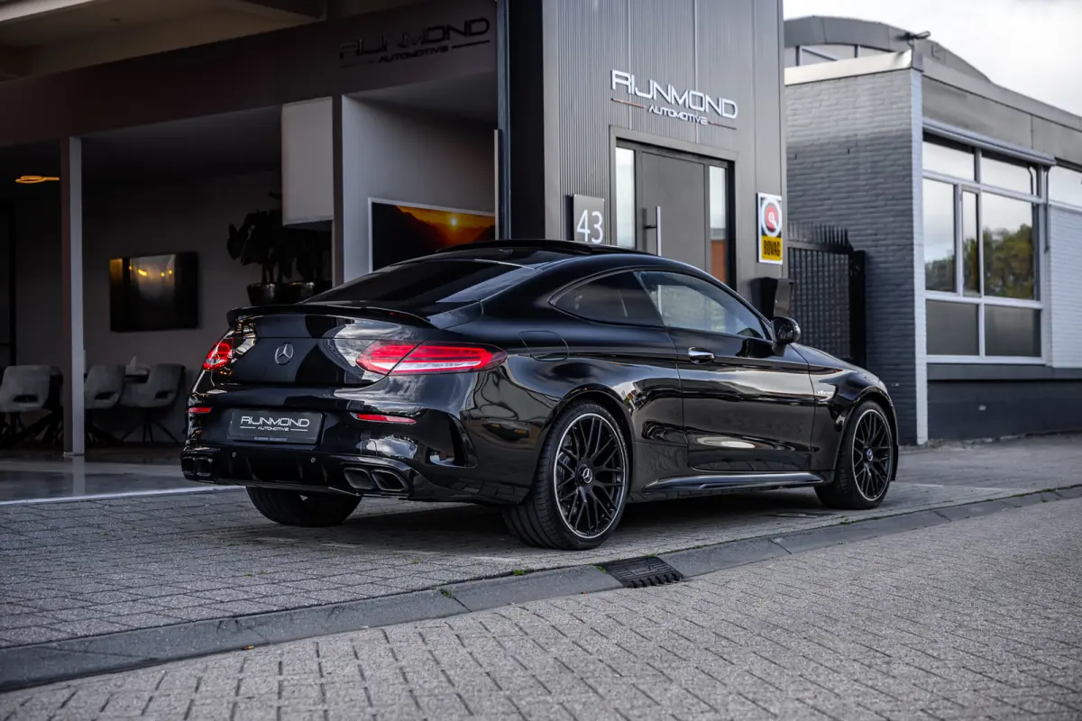AMG 63 Premium Plus Pack Pano|V8 Biturbo|Leder|Camera|Sfeerverlichting|