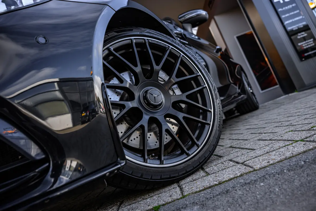 AMG 63 Premium Plus Pack Pano|V8 Biturbo|Leder|Camera|Sfeerverlichting|