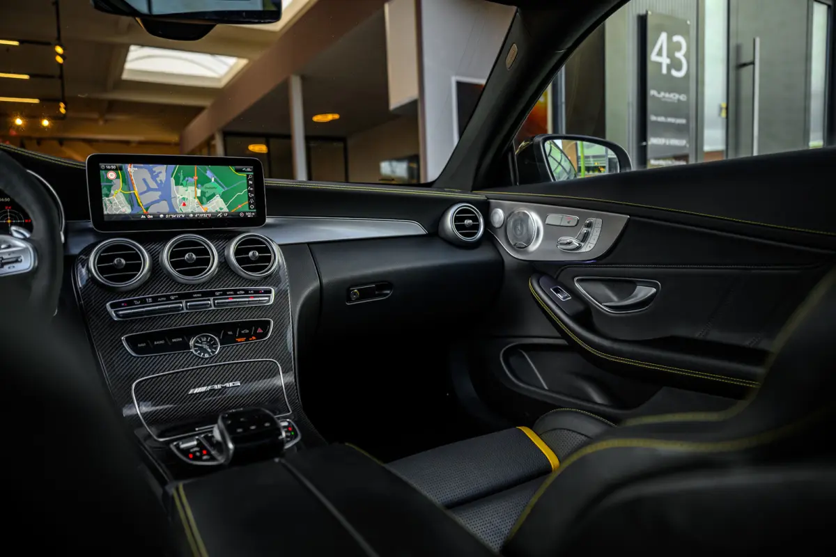 AMG 63 Premium Plus Pack Pano|V8 Biturbo|Leder|Camera|Sfeerverlichting|