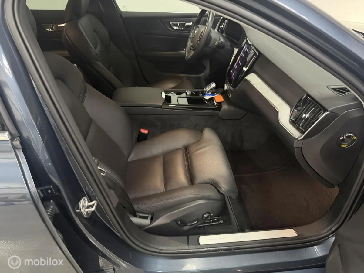 2.0 T6 Plug-in hybrid AWD Plus Bright LONG RANGE