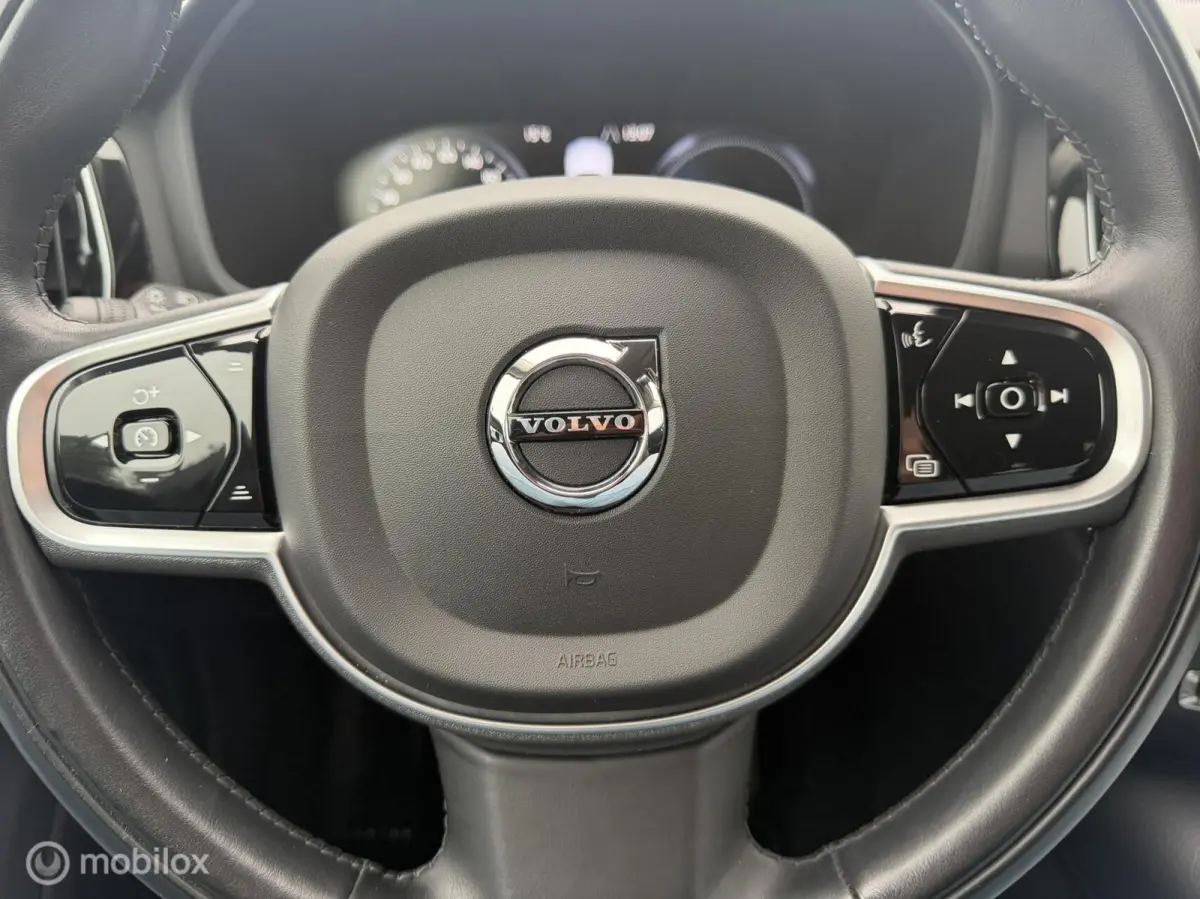 2.0 T6 Plug-in hybrid AWD Plus Bright LONG RANGE