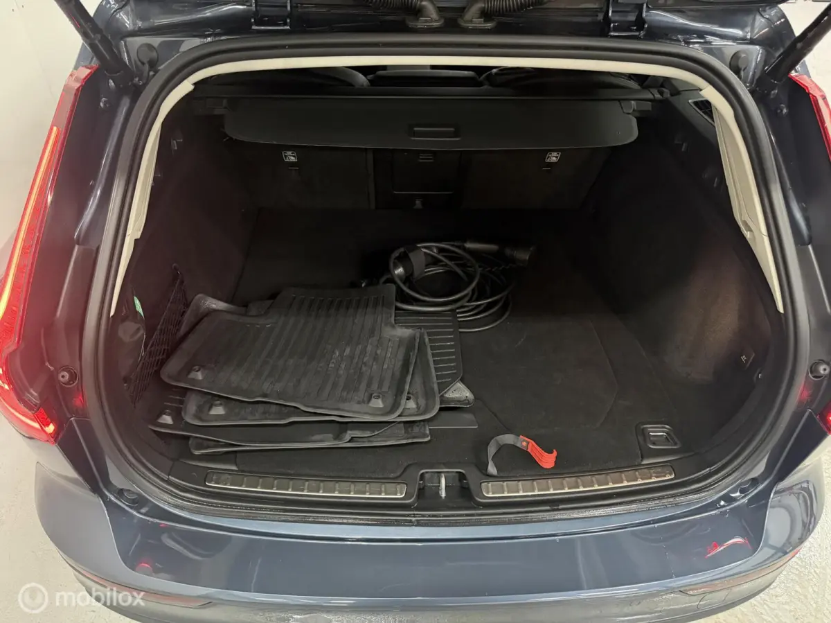 2.0 T6 Plug-in hybrid AWD Plus Bright LONG RANGE