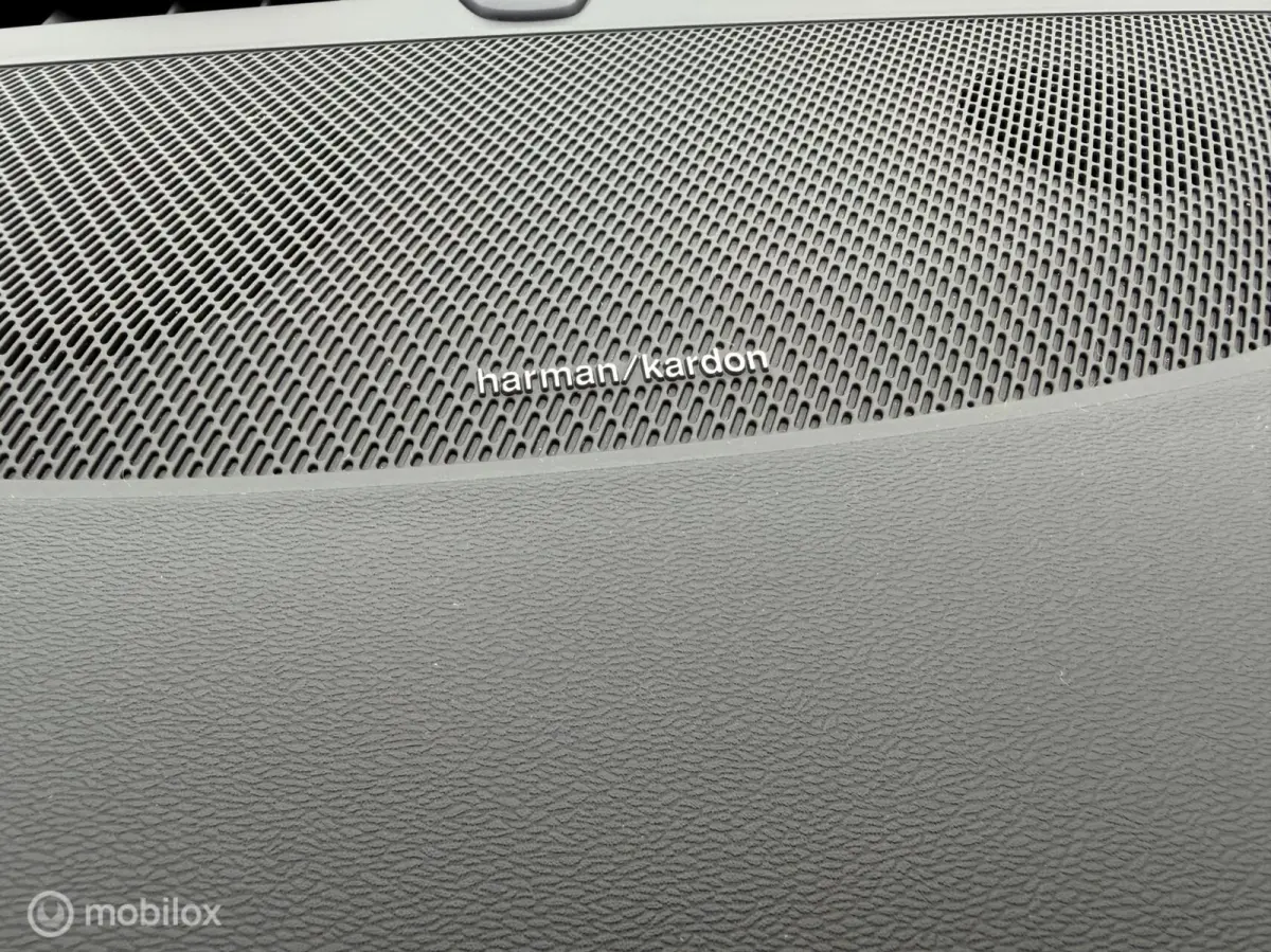 2.0 T6 Plug-in hybrid AWD Plus Bright LONG RANGE