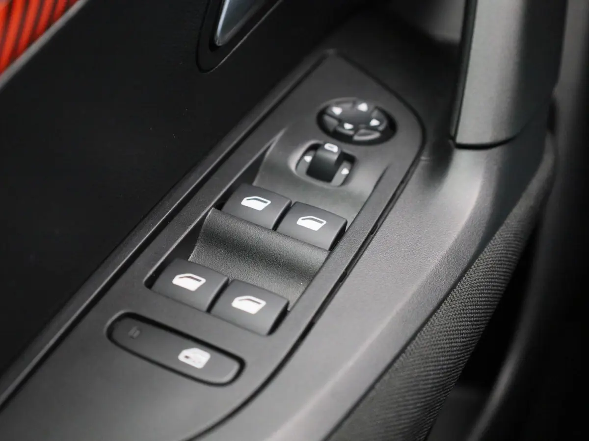 EV Active 50 kWh | CAMERA | NAVIGATIE | KLIMAATREGELING | CRUISE CONTROL