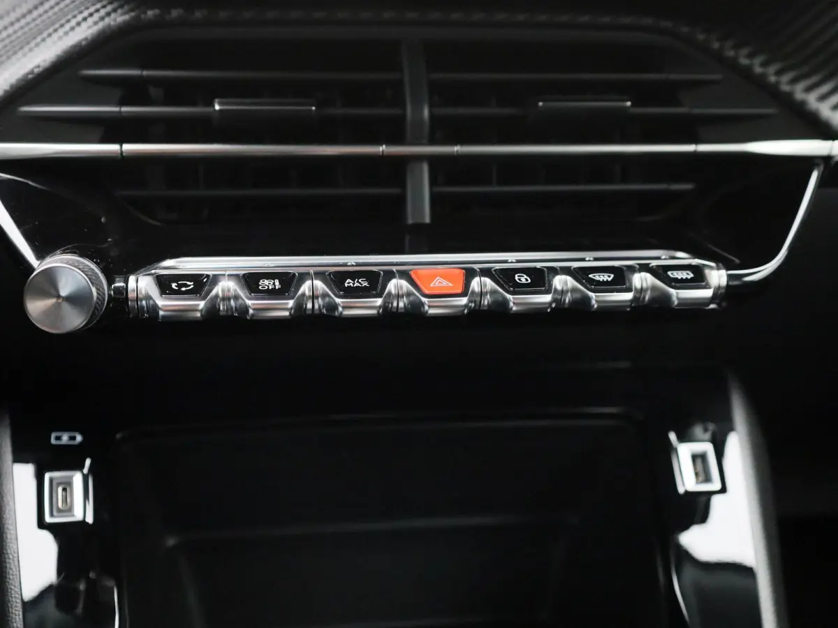 EV Active 50 kWh | CAMERA | NAVIGATIE | KLIMAATREGELING | CRUISE CONTROL