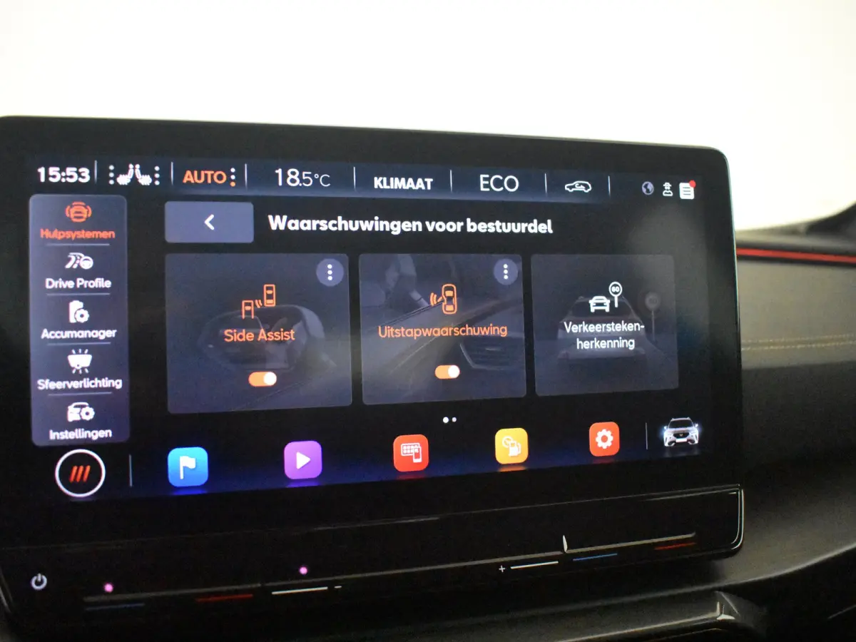 1.4 e-Hybrid VZ Tribe Edition l PanoDak l BEATS Audio l Elektr. Stoel inc Memory l Area View l 19" Exclusive l Side Assist l
