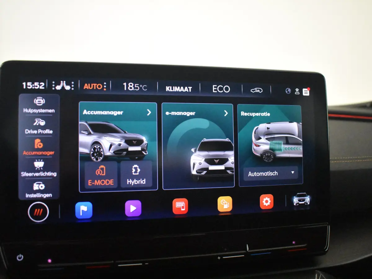 1.4 e-Hybrid VZ Tribe Edition l PanoDak l BEATS Audio l Elektr. Stoel inc Memory l Area View l 19" Exclusive l Side Assist l