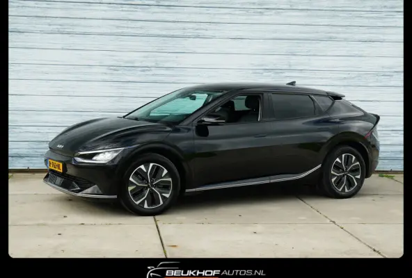 Plus 77.4 kWh Leer Navi Adapt Cruise Carpay Soh100%