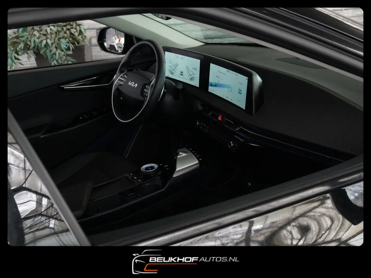 Plus 77.4 kWh Leer Navi Adapt Cruise Carpay Soh100%