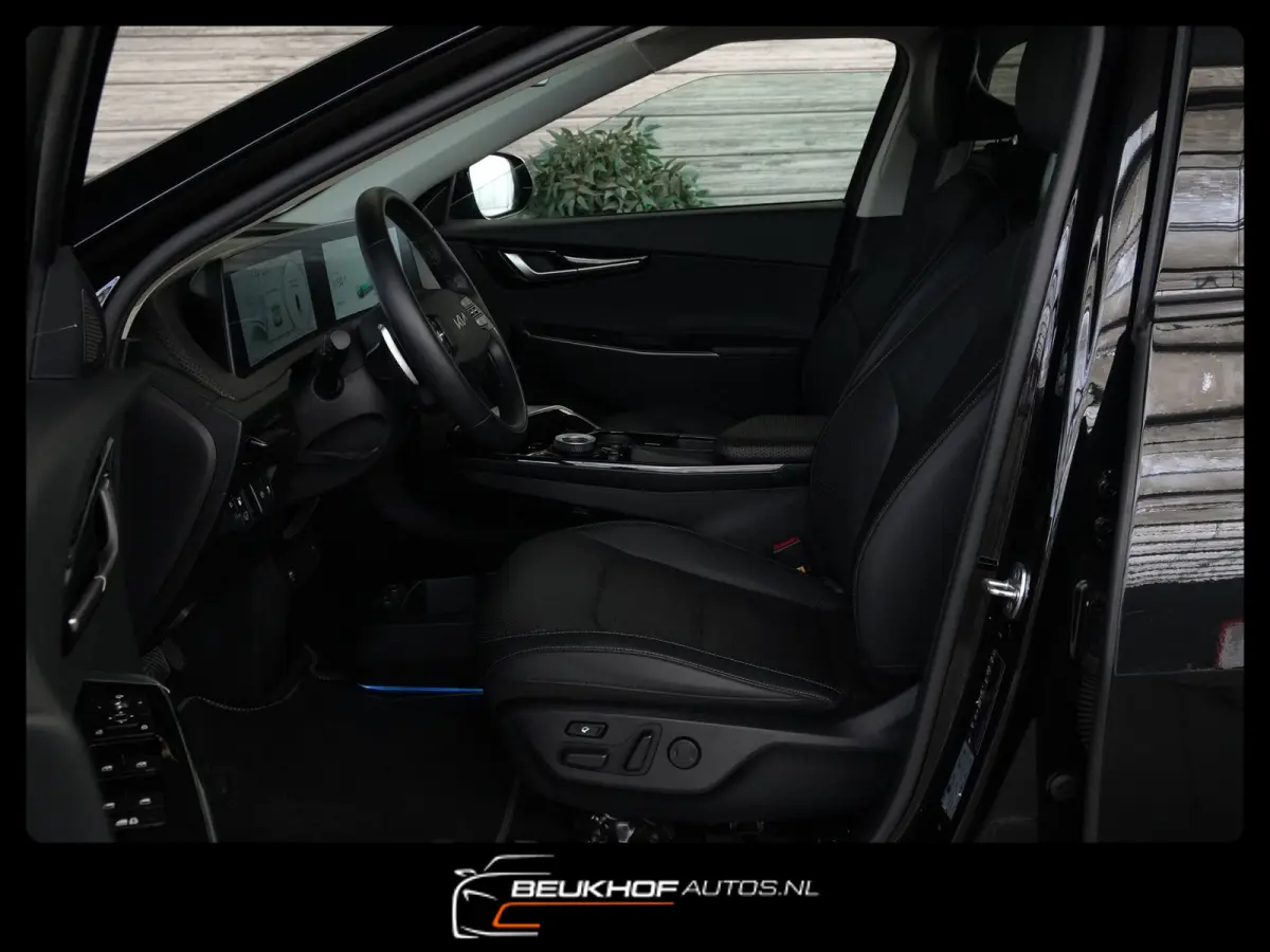Plus 77.4 kWh Leer Navi Adapt Cruise Carpay Soh100%