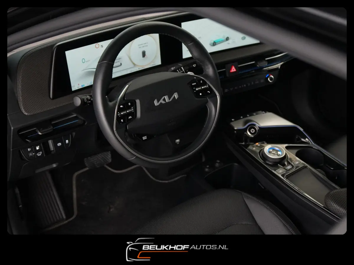 Plus 77.4 kWh Leer Navi Adapt Cruise Carpay Soh100%