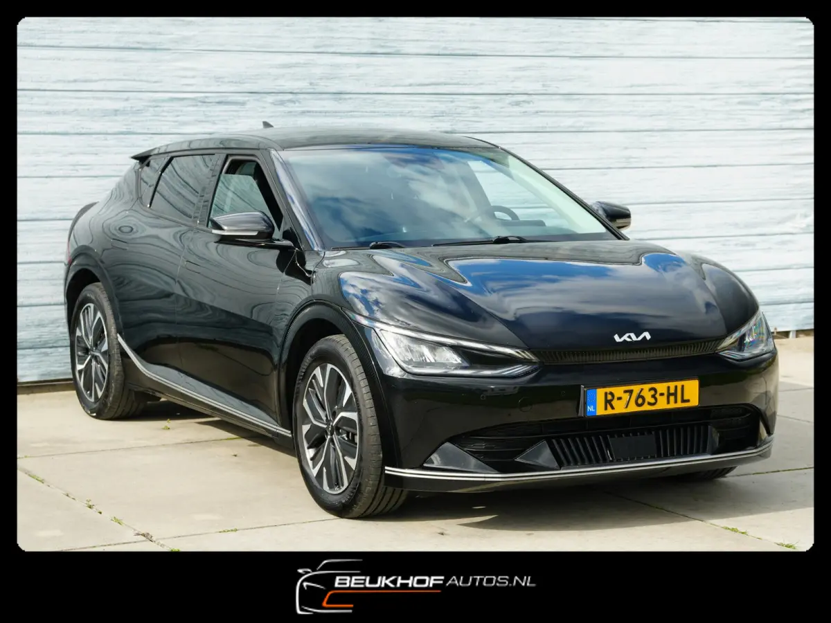 Plus 77.4 kWh Leer Navi Adapt Cruise Carpay Soh100%