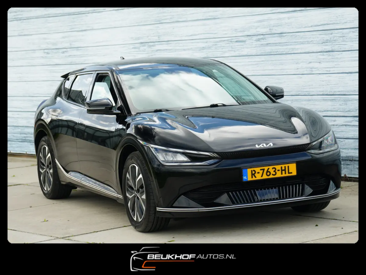 Plus 77.4 kWh Leer Navi Adapt Cruise Carpay Soh100%