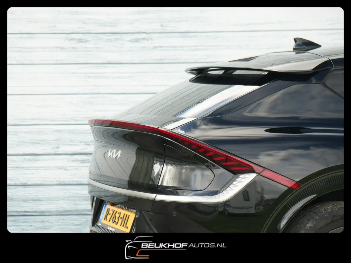 Plus 77.4 kWh Leer Navi Adapt Cruise Carpay Soh100%