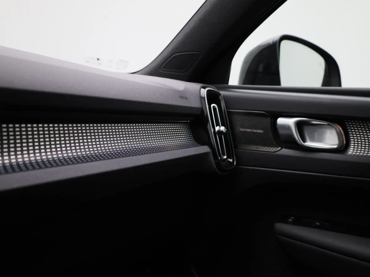 1.5 T4 R-Design | PANORAMADAK | HARMAN KARDON | STOEL-STUURWIELVERWARMING | CAMERA | NAVIGATIE