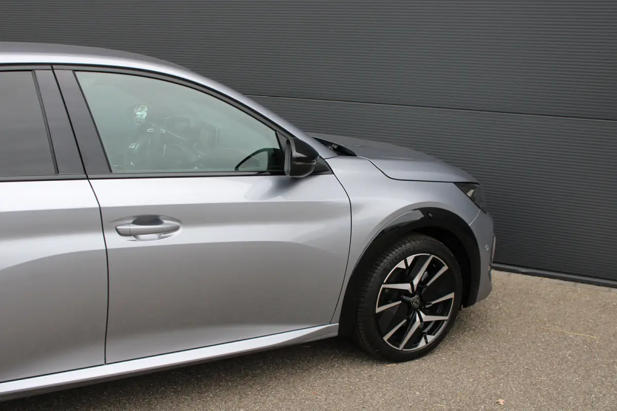 1.2 Hybrid GT | Automaat | NL auto | 360 camera | Keyless | Navigatie  | Apple carplay & Android auto |